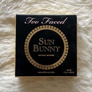 Too Faced Sun Bunny Bronzer